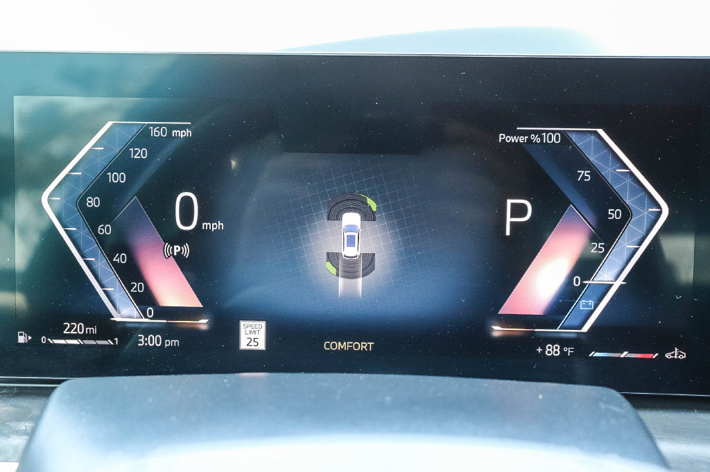 Used 2026 BMW X5 sDrive40i w/ Parking Assistance Package RWD image 22