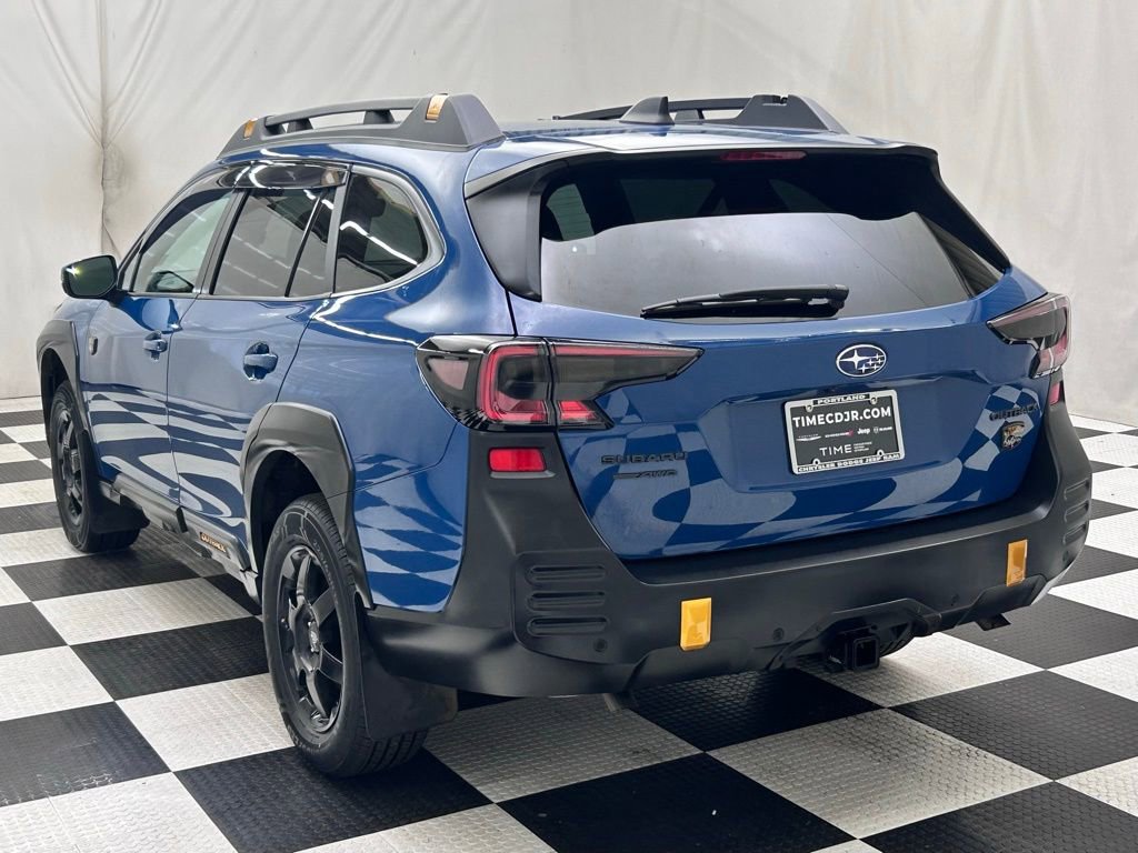 Used 2022 Subaru Outback Wilderness AWD/4WD image 5