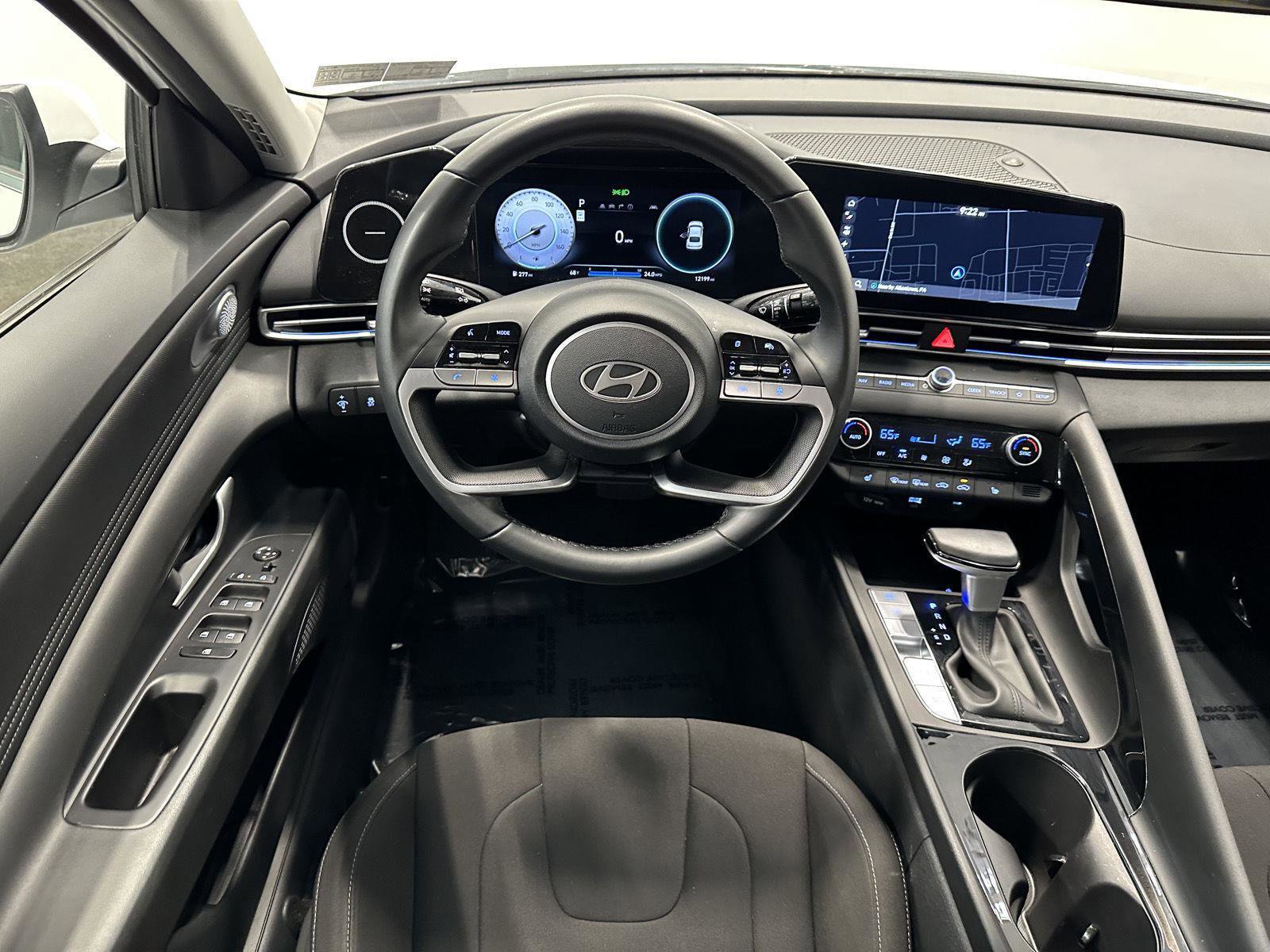 Certified 2024 Hyundai Elantra SEL w/ Convenience Package FWD image 20