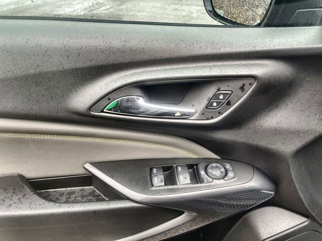 Used 2024 Chevrolet Trax ACTIV w/ Driver Confidence Package image 17