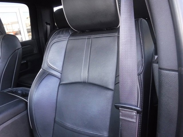 Used 2020 RAM 3500 Limited image 33