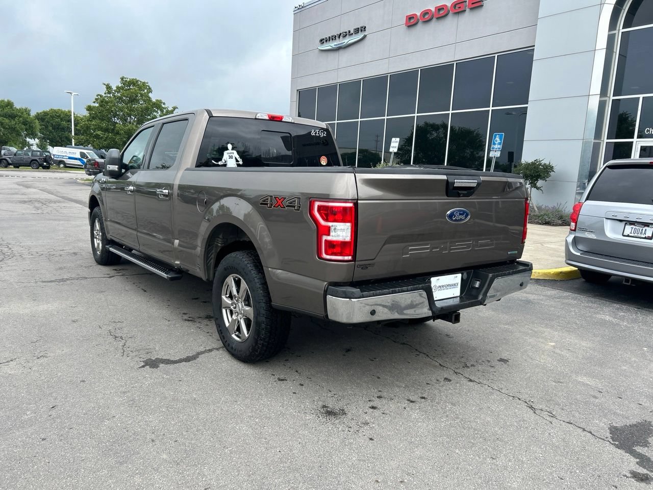 Used 2020 Ford F150 XLT w/ Equipment Group 302A Luxury AWD/4WD image 3