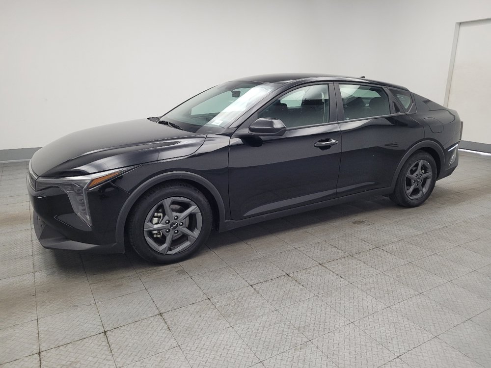 Used 2025 Kia K4 FWD image 2