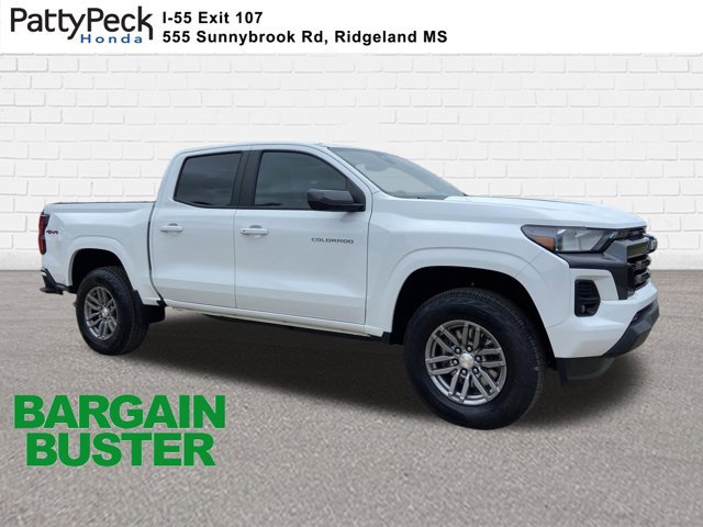 Used 2023 Chevrolet Colorado LT w/ LT Convenience Package II AWD/4WD image 1