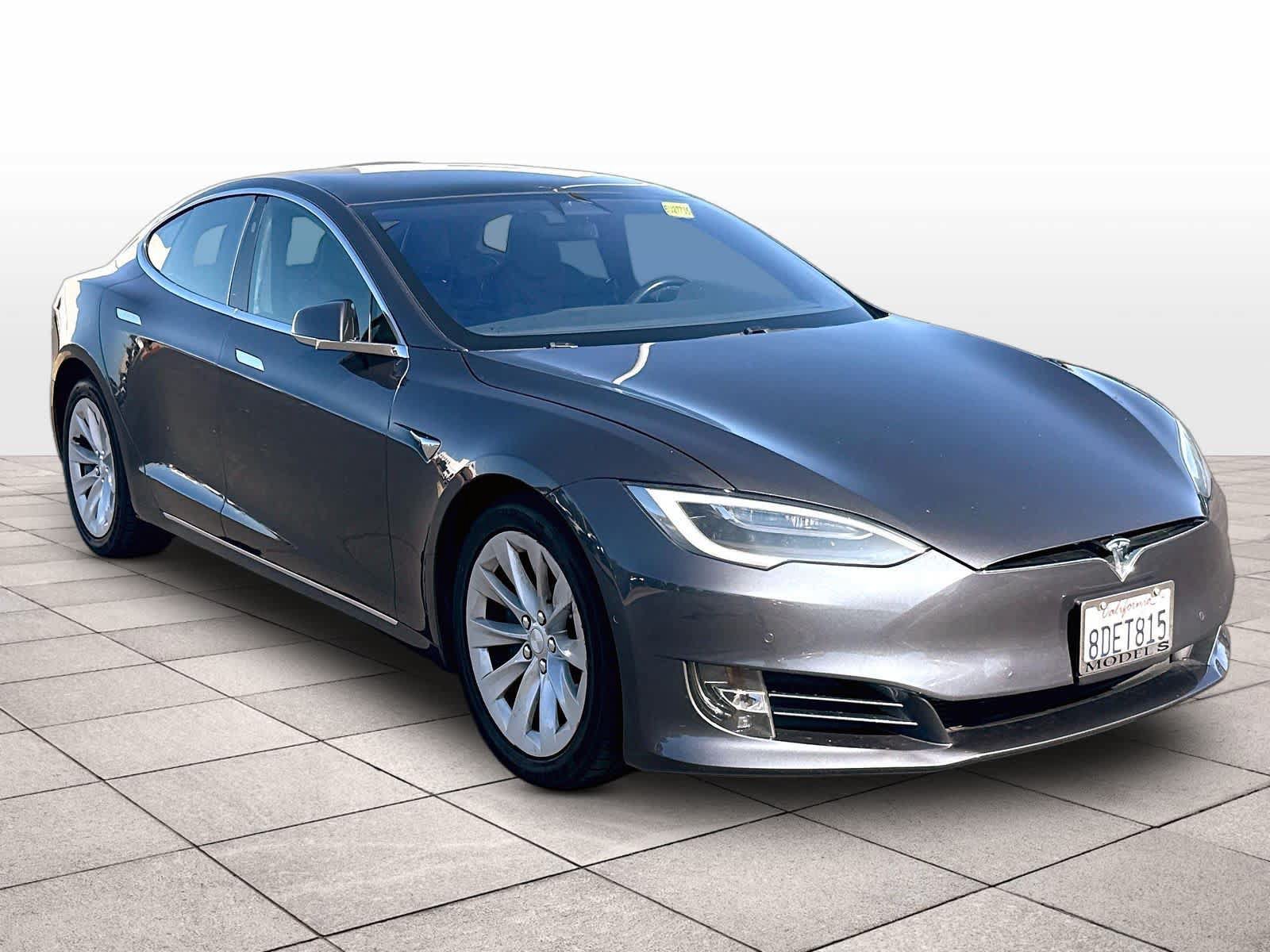 Used 2018 Tesla Model S 75D AWD/4WD image 3