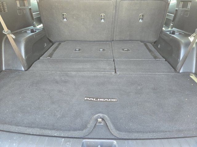 Used 2020 Hyundai Palisade SE image 32