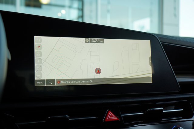 Used 2023 Kia Niro EX image 18