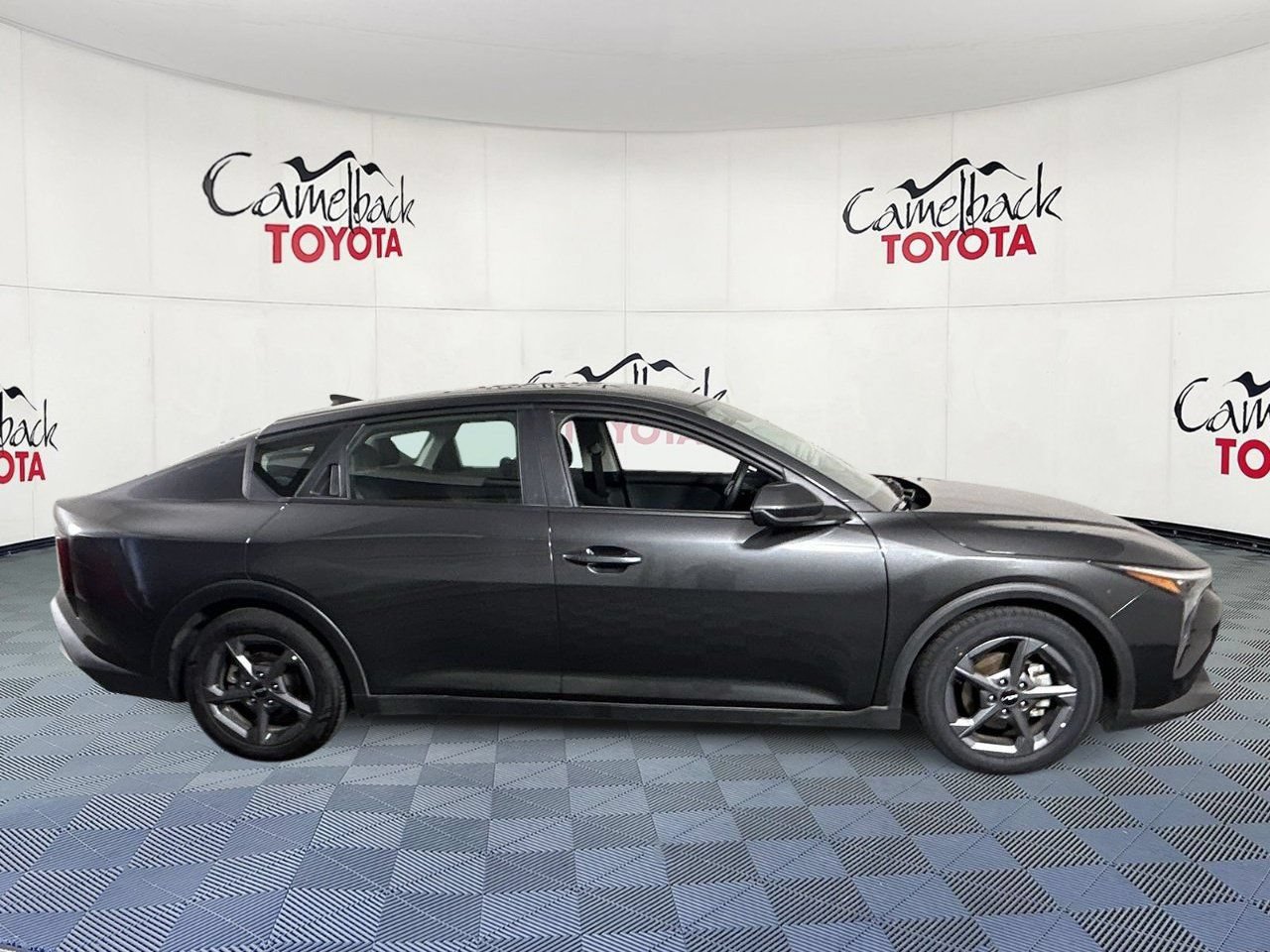 Used 2025 Kia K4 FWD image 8