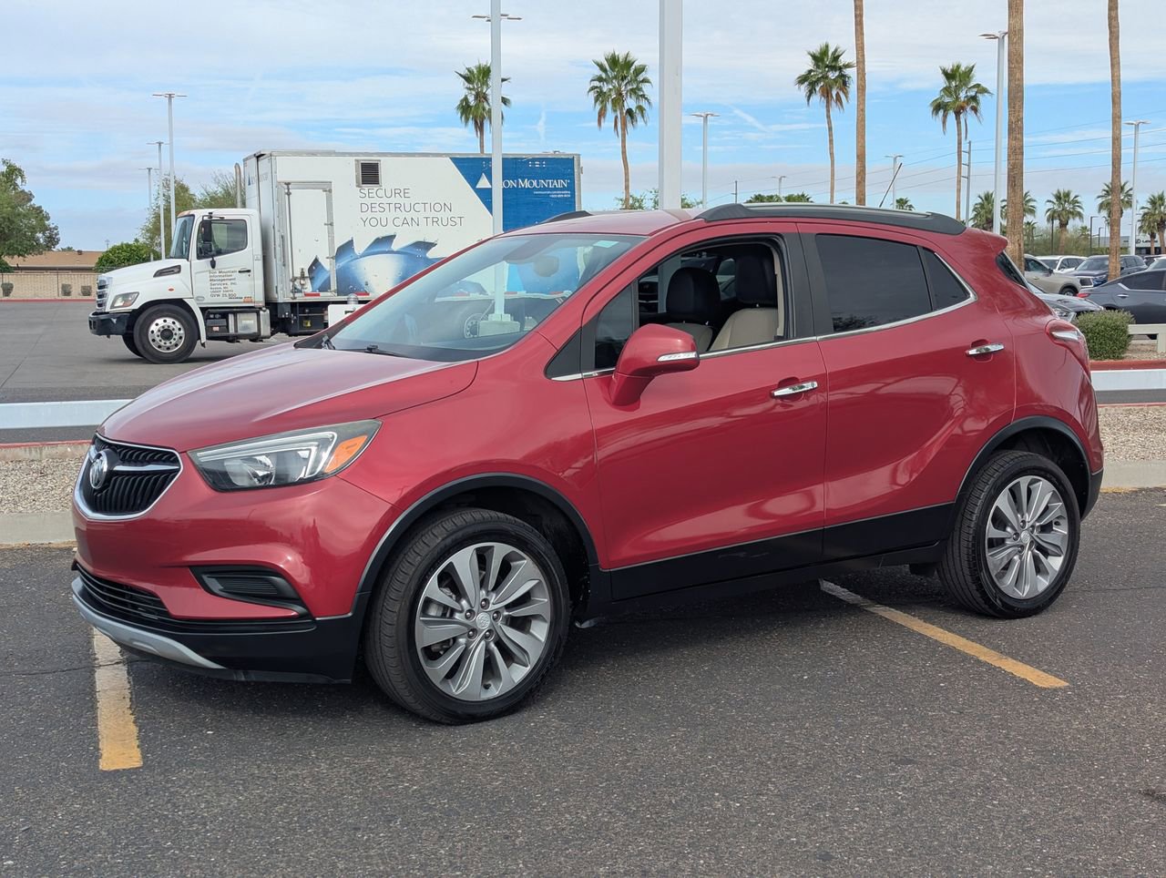 Used 2018 Buick Encore Preferred FWD image 2