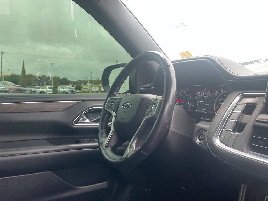 Used 2021 Chevrolet Tahoe Z71 w/ Z71 Off-Road Package AWD/4WD image 30