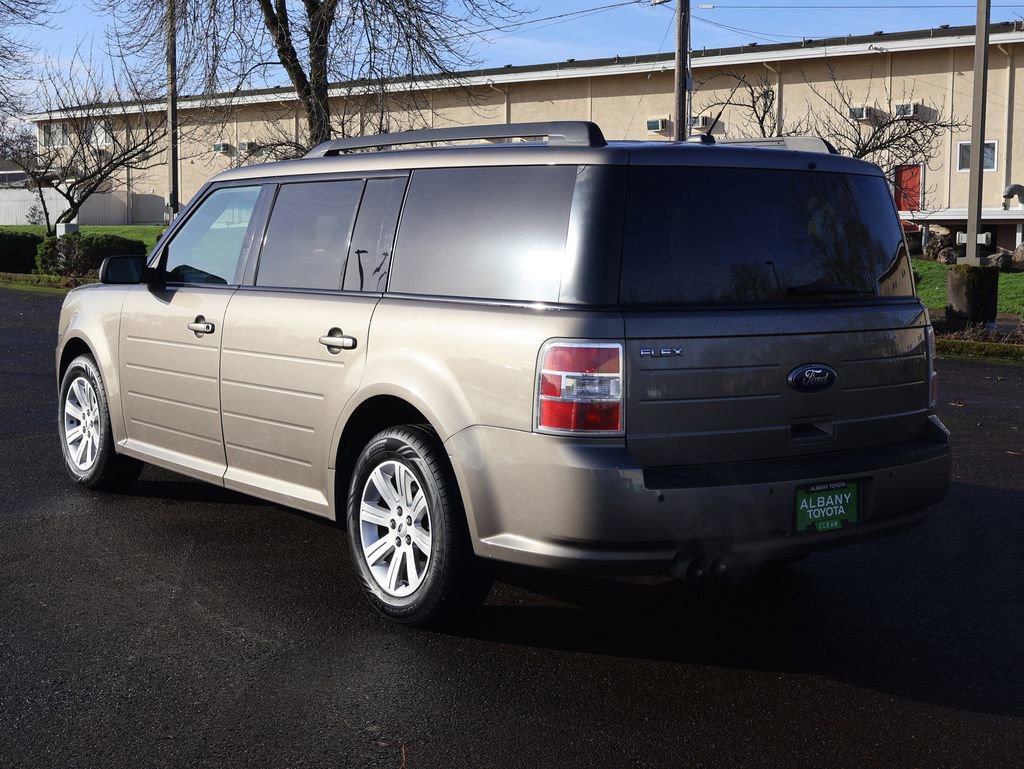 Used 2012 Ford Flex SE image 4