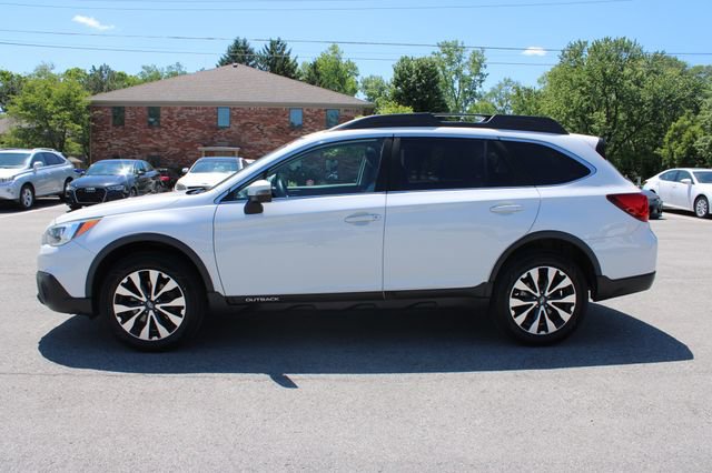 Used 2017 Subaru Outback 2.5i Limited AWD/4WD image 5