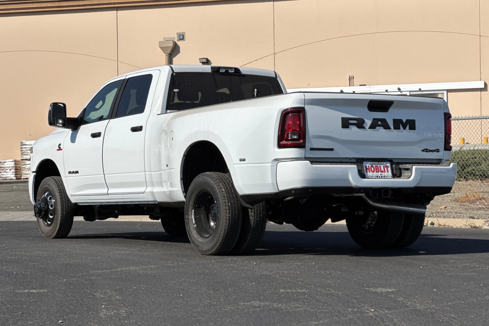 New 2027 RAM 3500 Big Horn AWD/4WD image 5