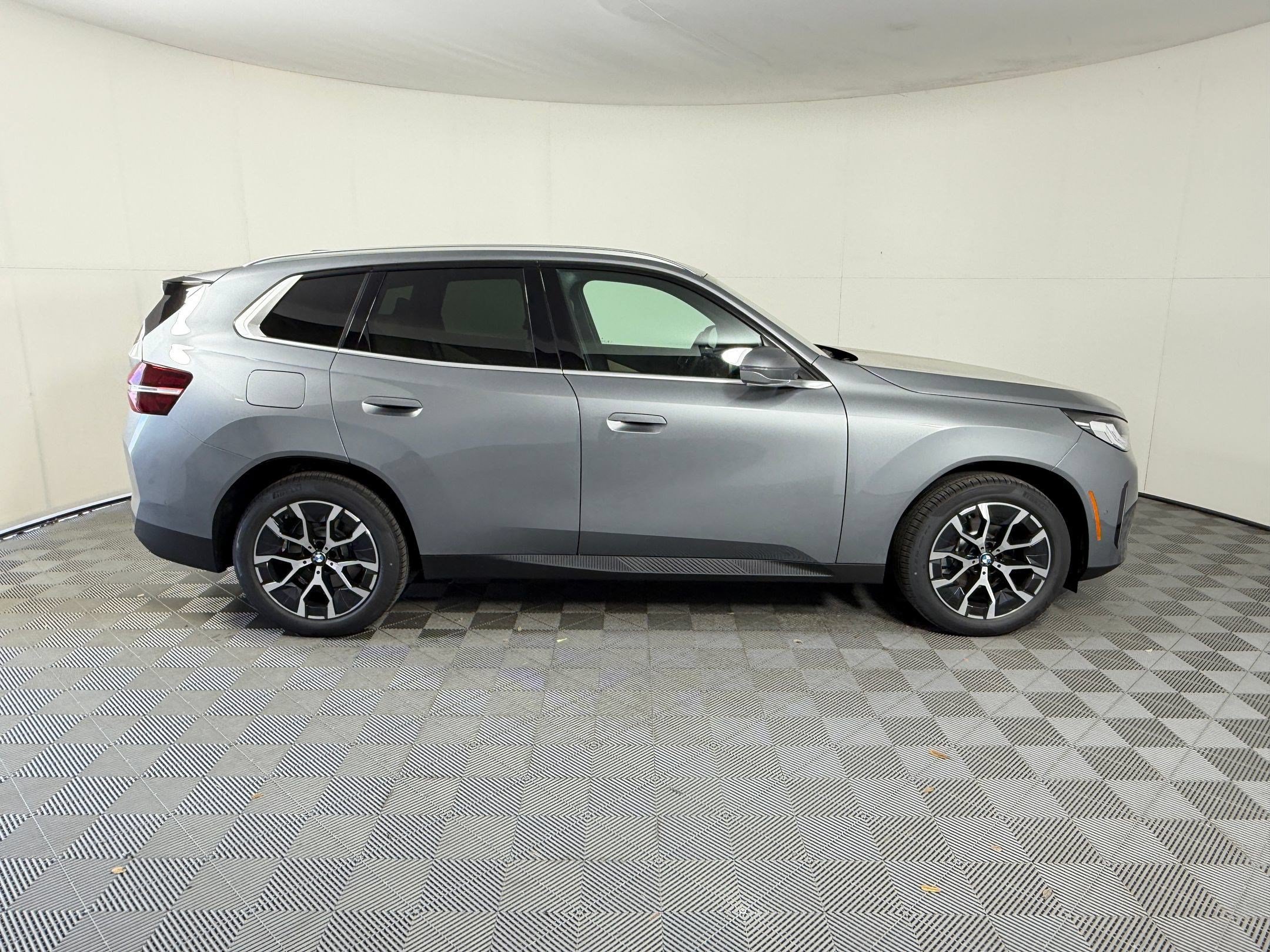 Used 2026 BMW X3 xDrive30i AWD/4WD image 8