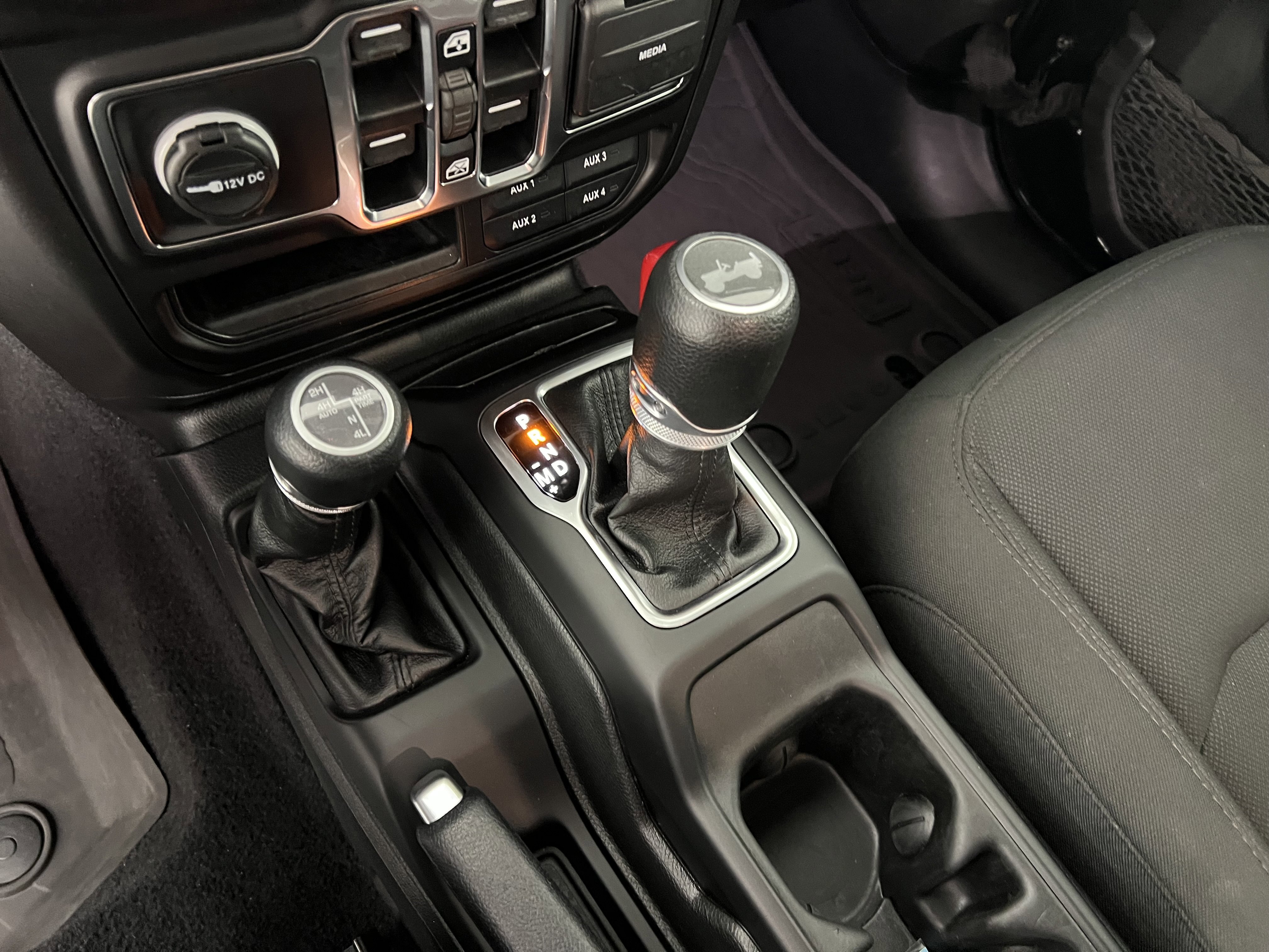 Used 2023 Jeep Wrangler Unlimited image 31