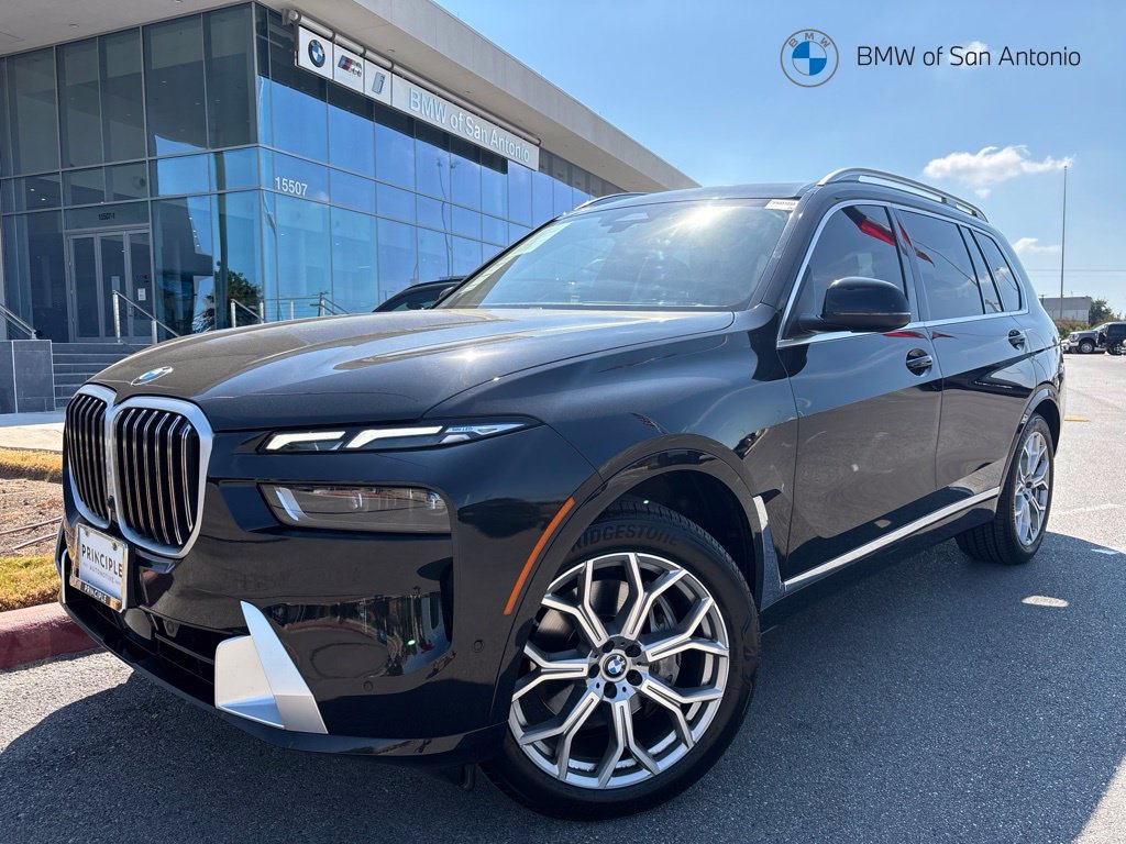 Certified 2023 BMW X7 xDrive40i w/ Executive Package AWD/4WD image 1