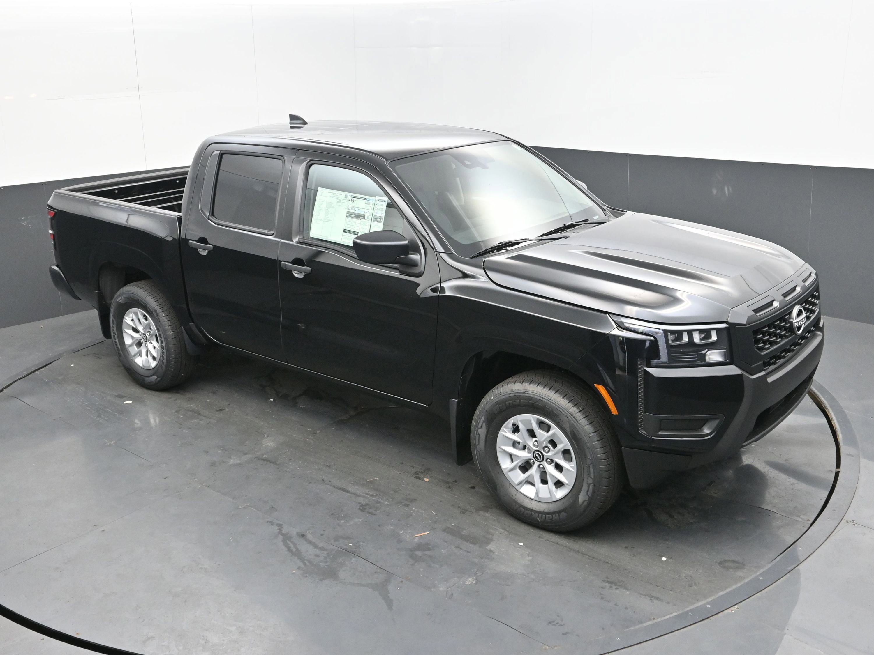 New 2026 Nissan Frontier S image 28