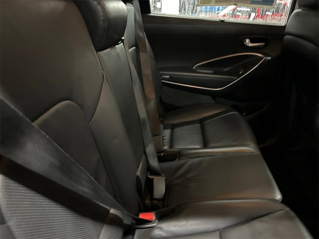 Used 2016 Hyundai Santa Fe SE w/ Option Group 02 image 20