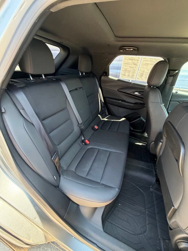 Used 2023 Chevrolet TrailBlazer RS w/ Sun and Liftgate Package AWD/4WD image 12