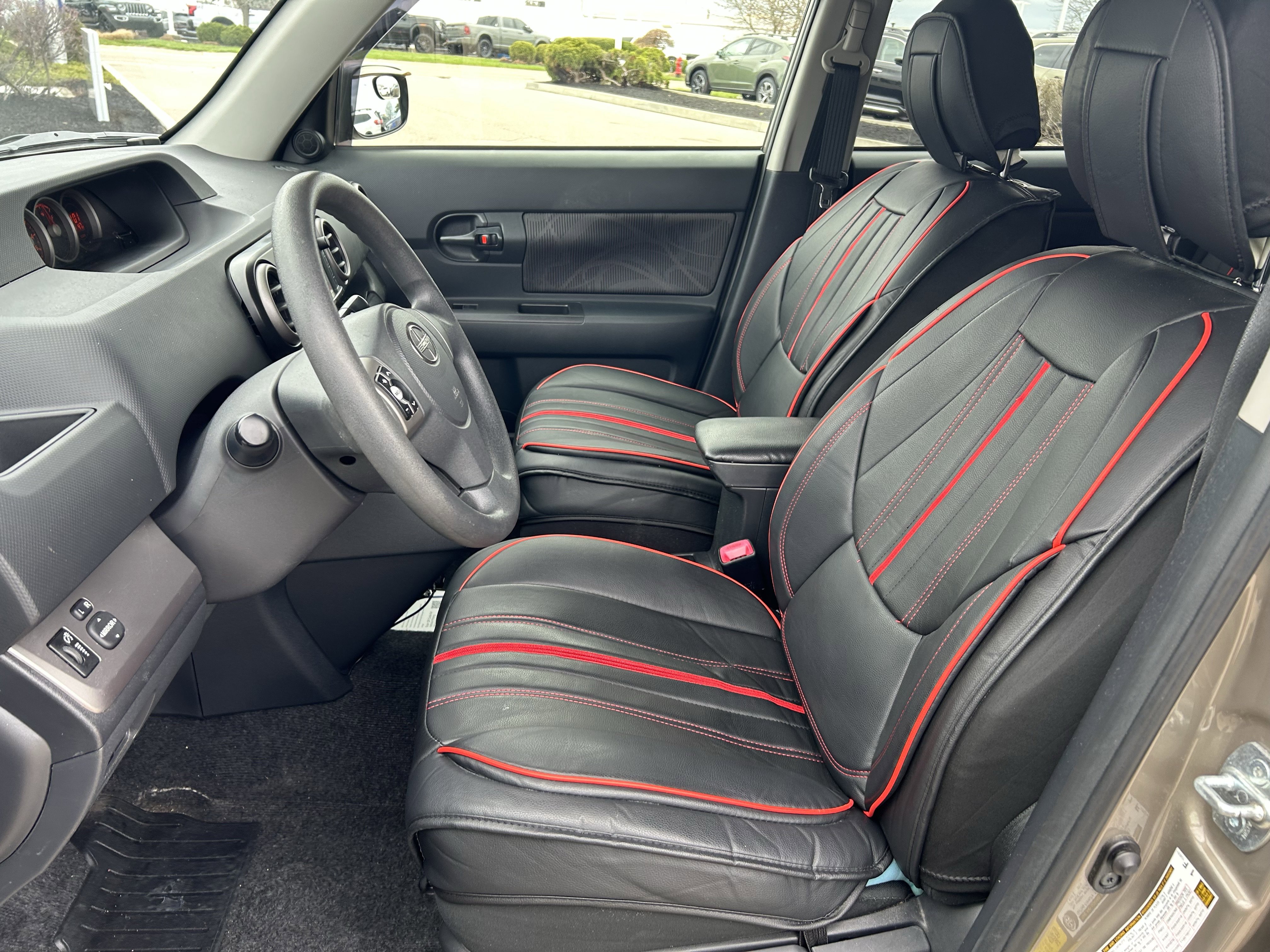 Used 2014 Scion xB image 19