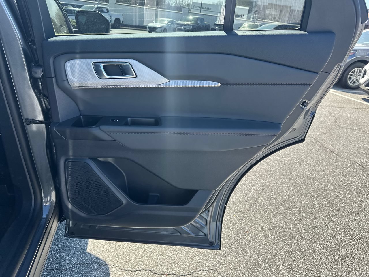 New 2026 Ford Explorer Active w/ Active Comfort Package RWD image 16