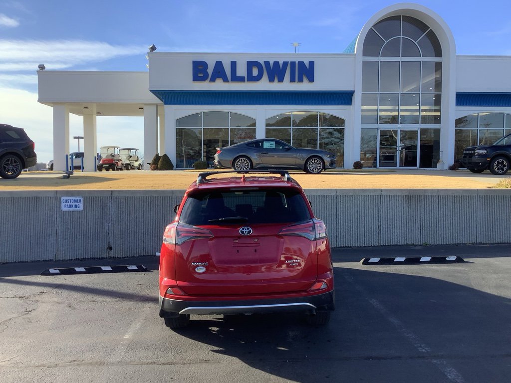 Used 2017 Toyota RAV4 Limited image 6