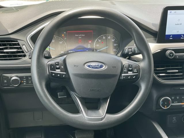 Used 2022 Ford Escape SE FWD image 7