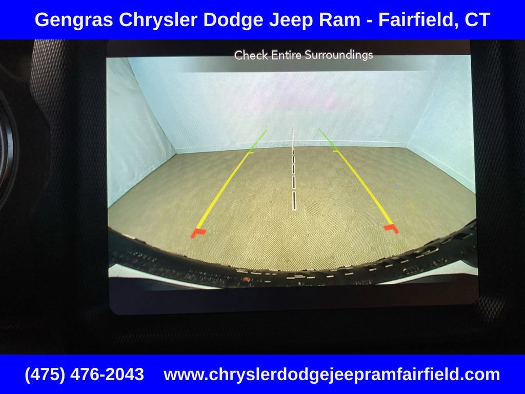 Used 2022 Jeep Wrangler Unlimited Rubicon 4xe w/ Cold Weather Group AWD/4WD image 18