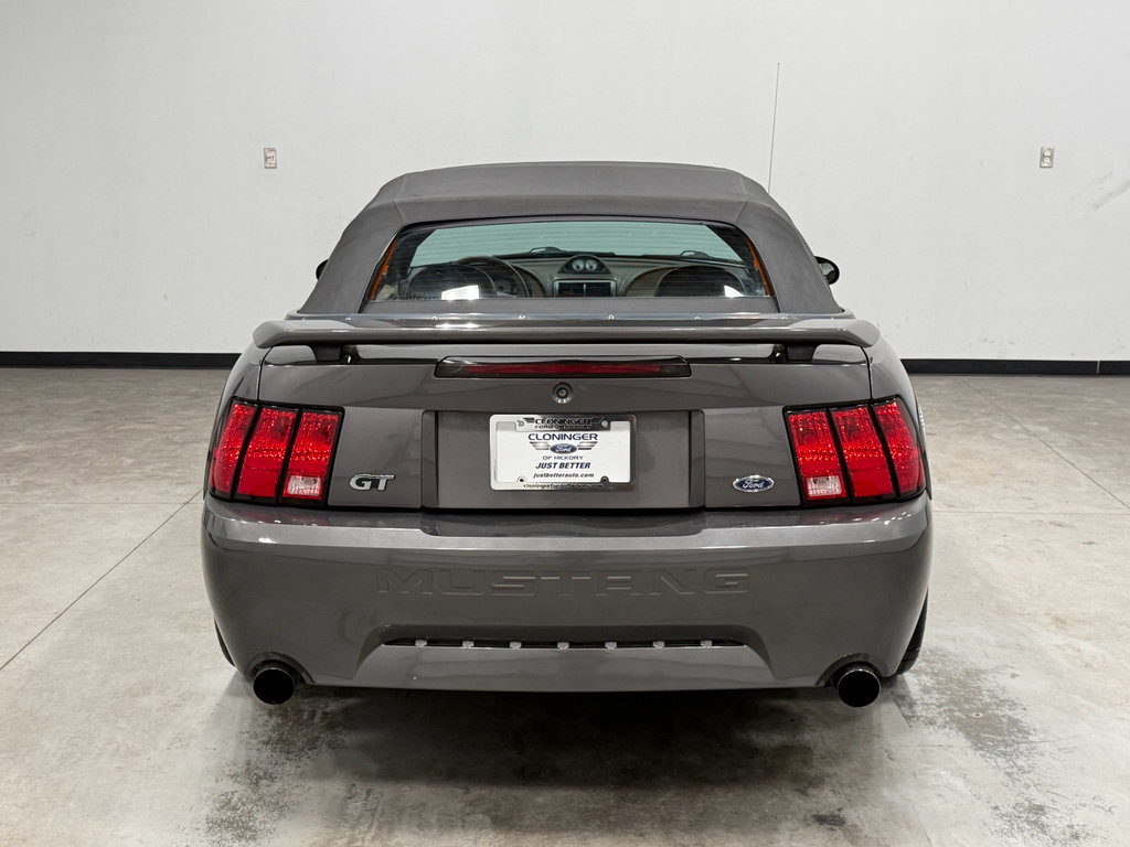 Used 2003 Ford Mustang GT image 9