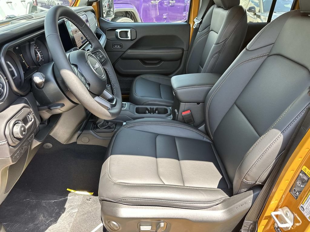 New 2026 Jeep Gladiator Sport AWD/4WD image 13