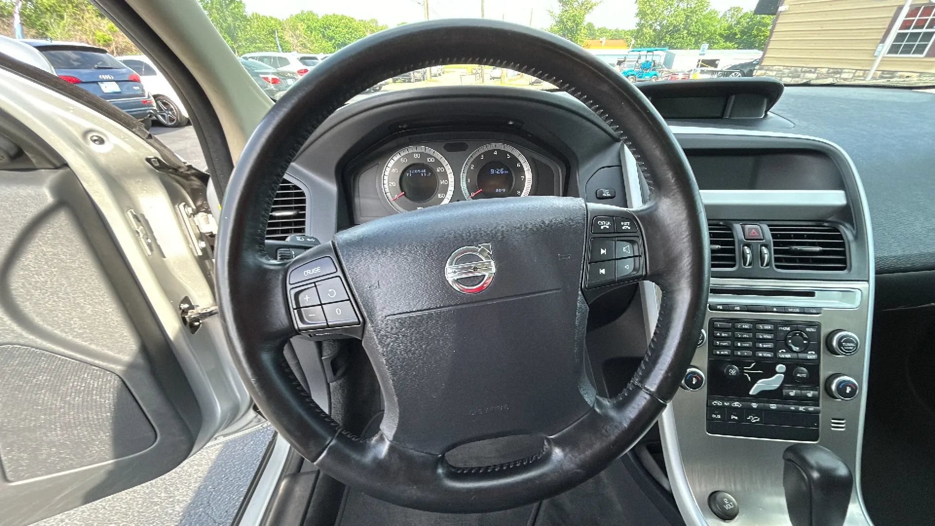 Used 2010 Volvo XC60 T6 AWD/4WD image 23