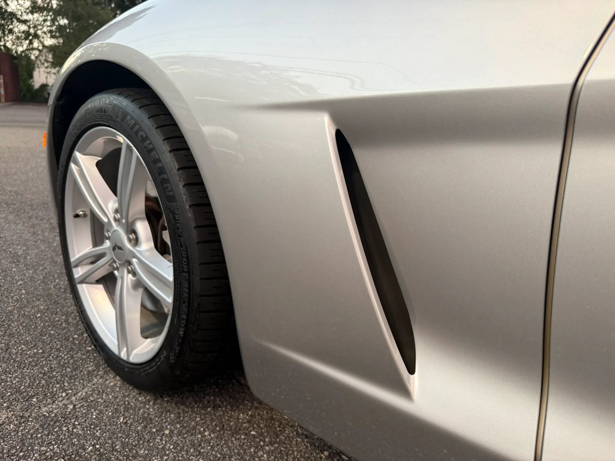 Used 2008 Chevrolet Corvette Coupe RWD image 36