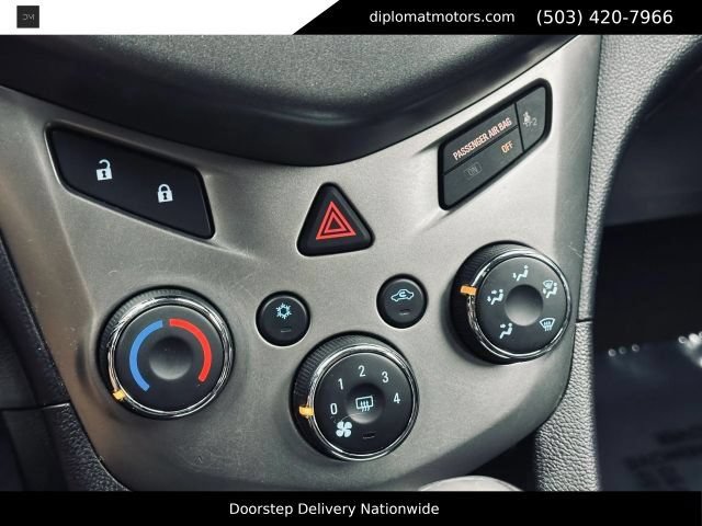 Used 2015 Chevrolet Sonic LT w/ Wheels and Fog Lamp Package FWD image 34