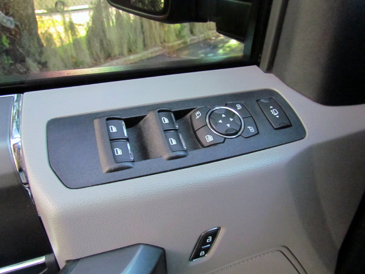 Used 2020 Ford F250 XLT w/ XLT Premium Package image 24