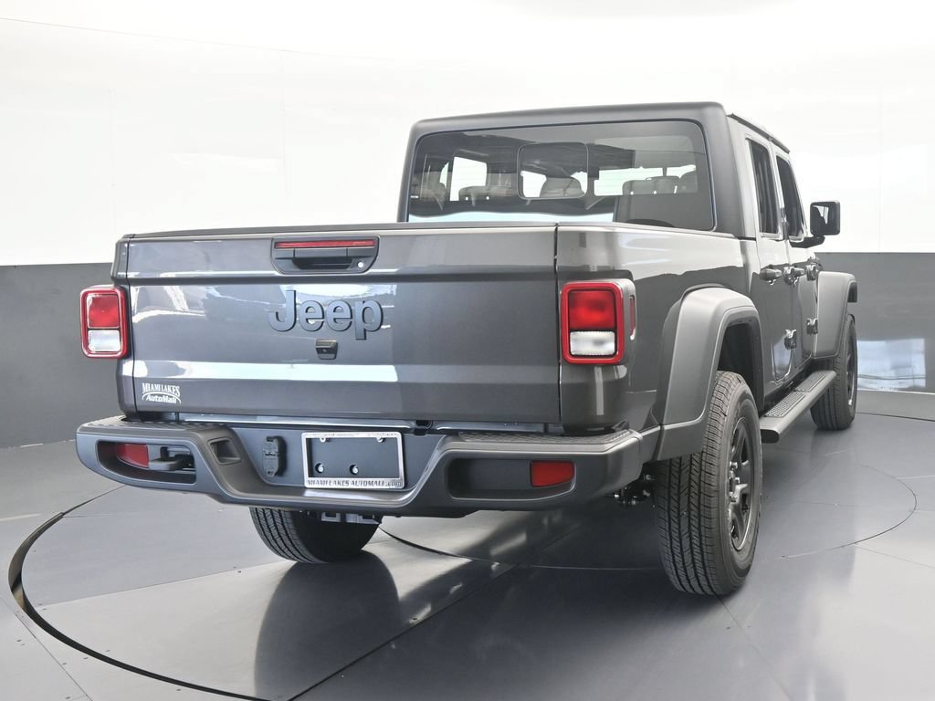 New 2026 Jeep Gladiator Sport AWD/4WD image 5