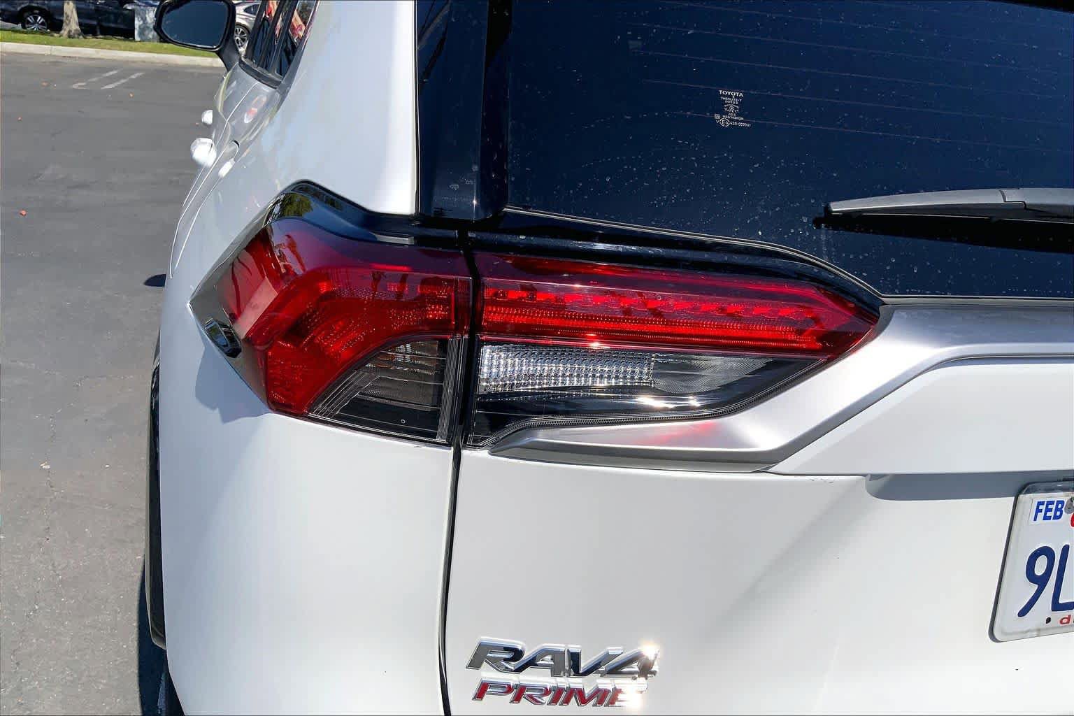 Used 2024 Toyota RAV4 XSE w/ Weather Package AWD/4WD image 28