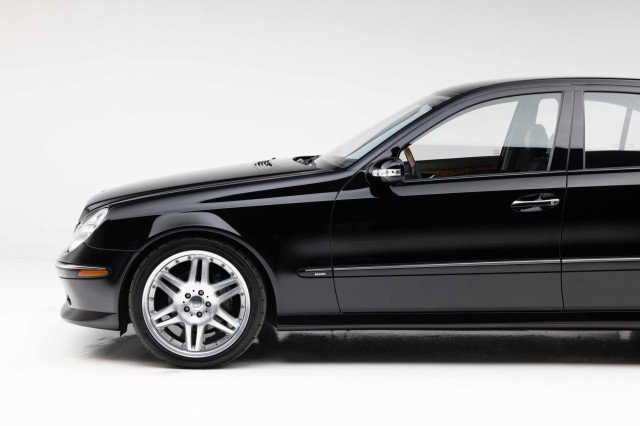 Used 2005 Mercedes-Benz E 500 Sedan image 17