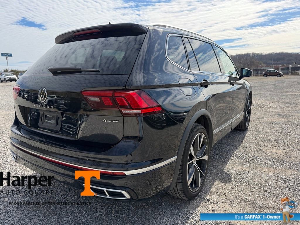 Used 2024 Volkswagen Tiguan SEL R-Line image 5