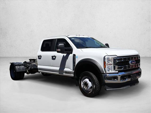 Used 2025 Ford F550 4x4 Crew Cab Super Duty image 3