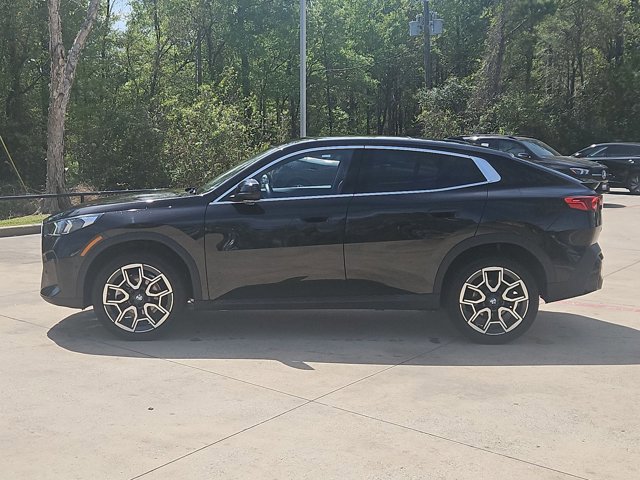 Used 2025 BMW X2 xDrive28i image 9