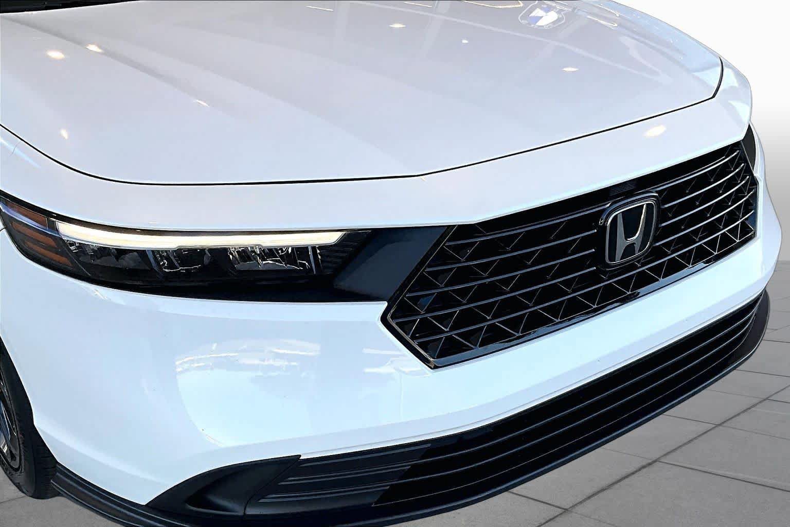 Used 2023 Honda Accord LX image 29