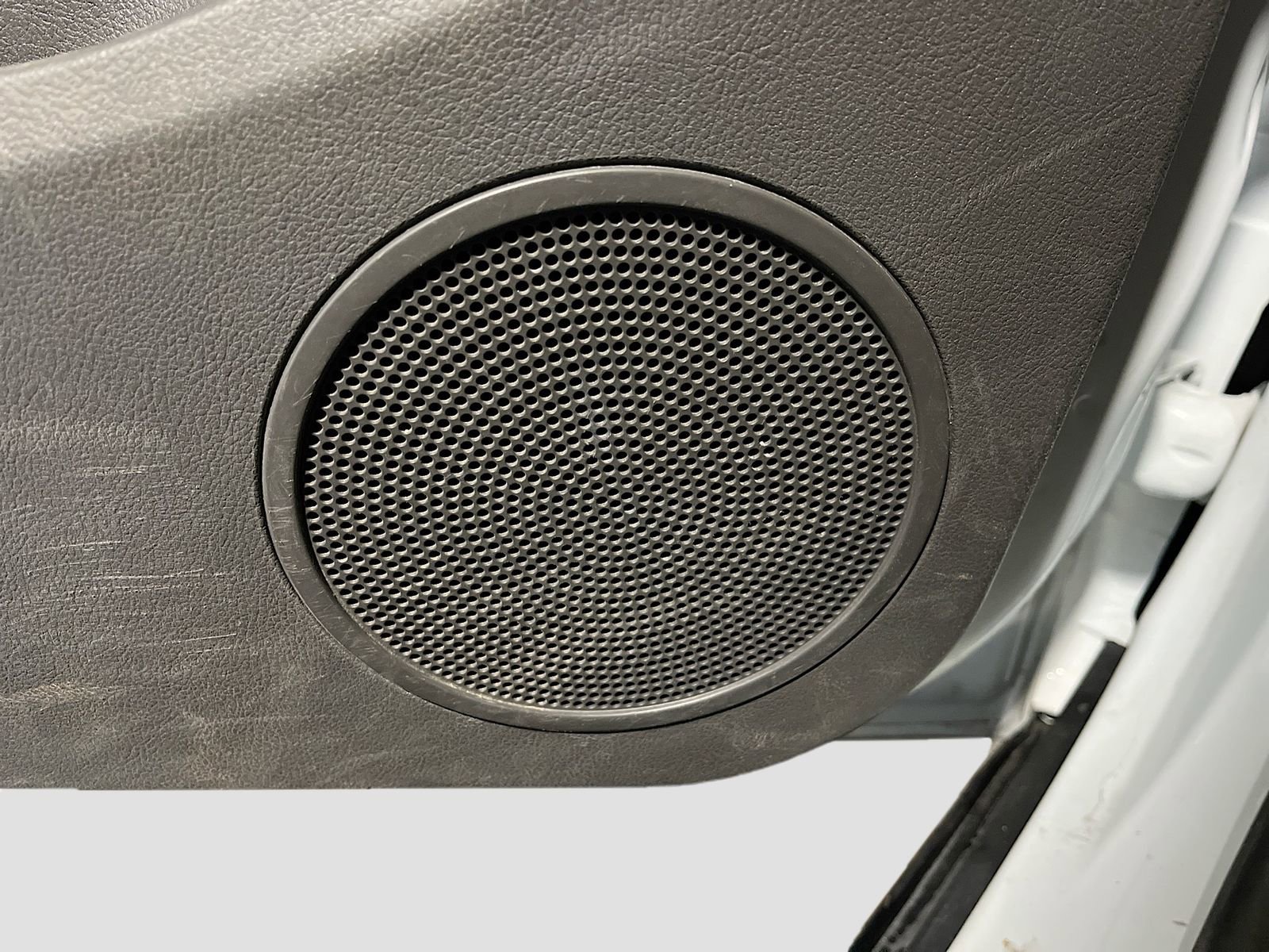 Used 2023 Ford Transit Connect XL image 18