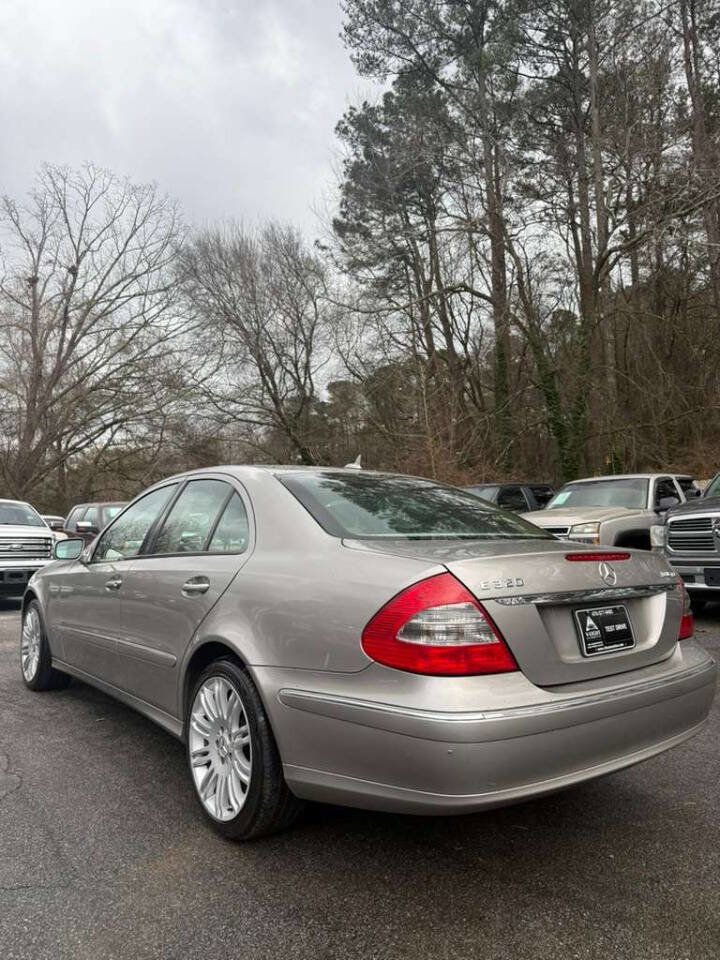 Used 2007 Mercedes-Benz E 320 BlueTEC Sedan image 4