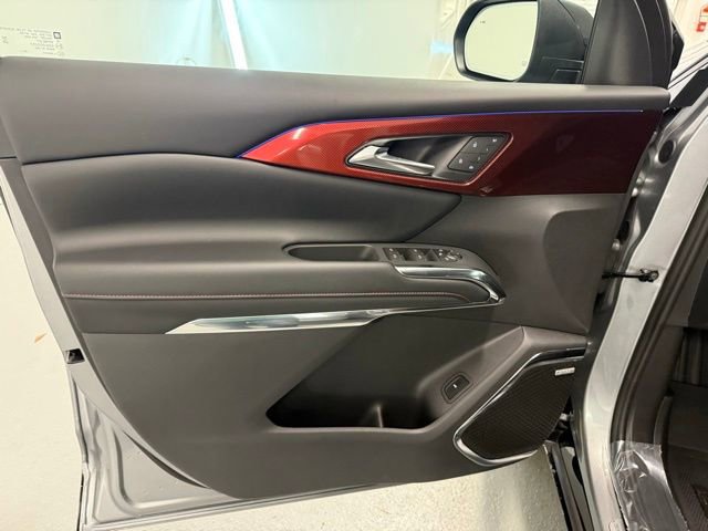 New 2026 Chevrolet Traverse RS w/ LPO, Floor Liner Package FWD image 14