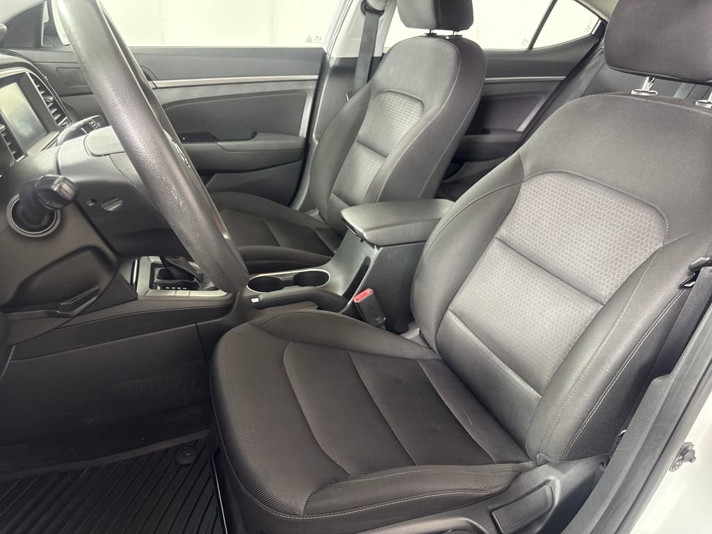 Used 2018 Hyundai Elantra SEL image 11
