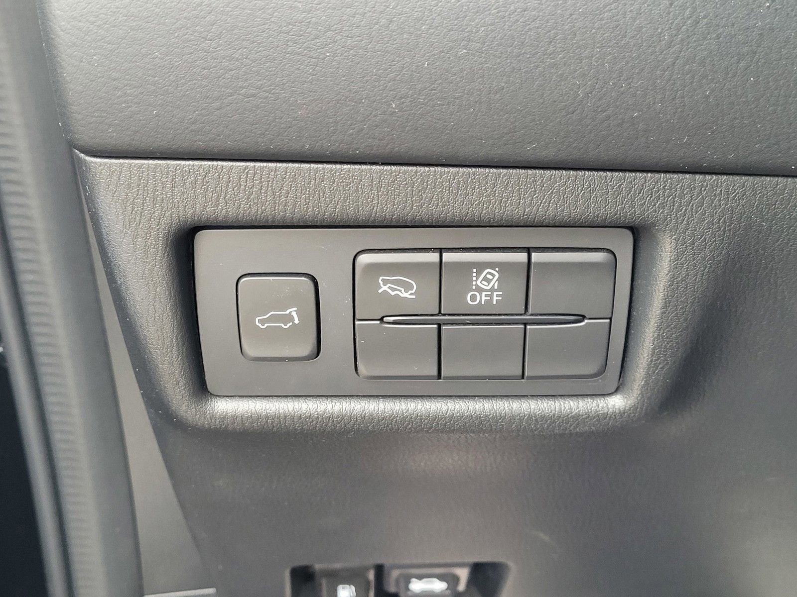 Used 2025 MAZDA CX-5 AWD 2.5 S w/ Preferred Package image 18