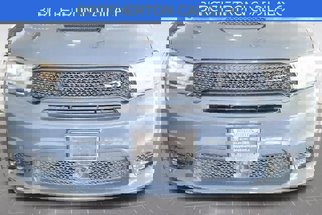 Used 2018 Dodge Durango SRT w/ SRT Interior Appearance Group image 11