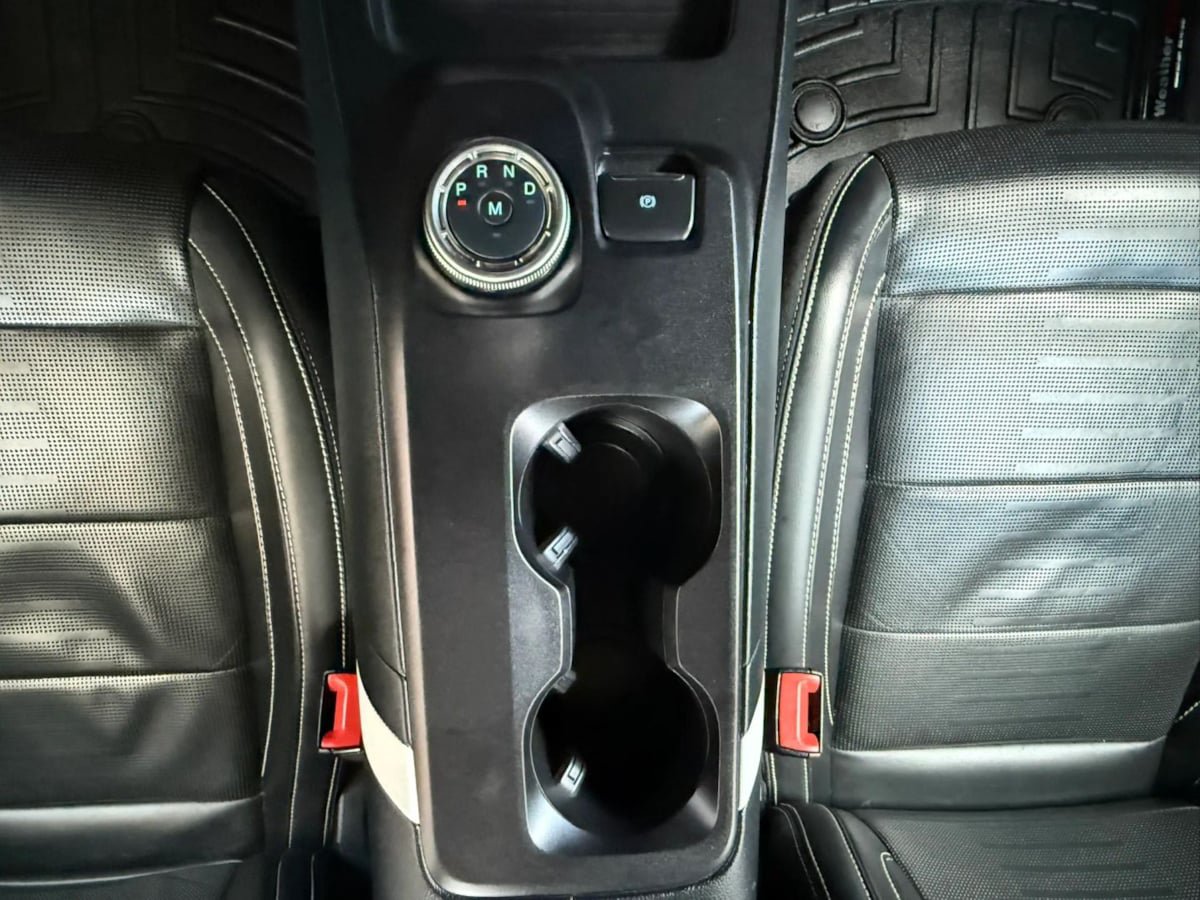 Used 2021 Ford Mustang Shelby GT500 w/ Technology Package RWD image 46