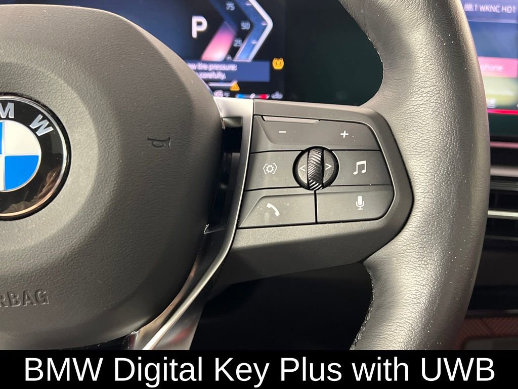 Used 2025 BMW X1 xDrive28i w/ Premium Package image 10