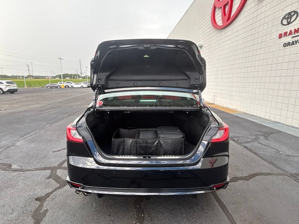 New 2026 Toyota Camry XSE FWD image 31